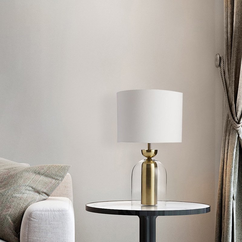 Postmodern Light Luxury Creative Desk Lamp